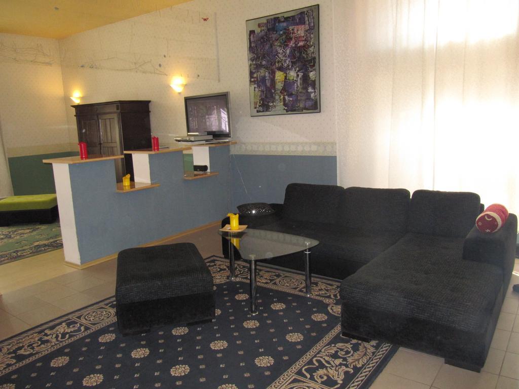 Apartamentai Lampedziuose Apartment Kaunas Phòng bức ảnh